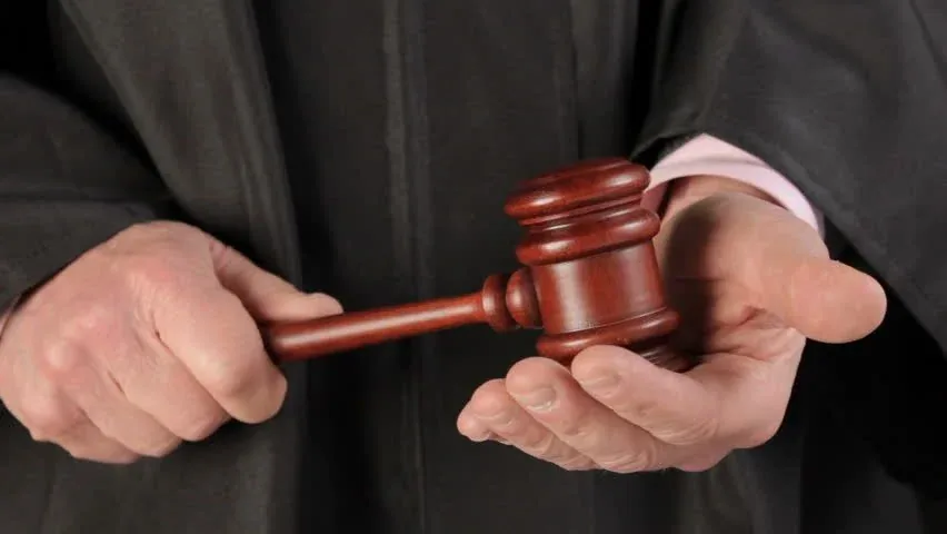 gavel