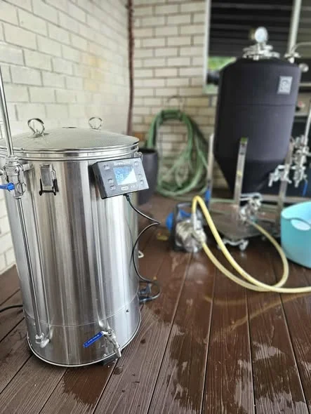 Members getting their brew on – photo 2